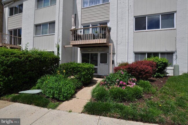 3135 University Blvd W in Kensington, MD - Building Photo - Building Photo