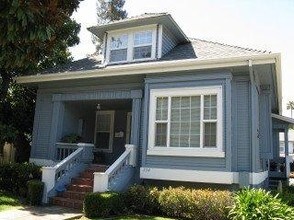 228 S Shoreline Blvd in Mountain View, CA - Foto de edificio - Building Photo