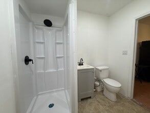 12014 El Sendero St in San Antonio, TX - Building Photo - Building Photo