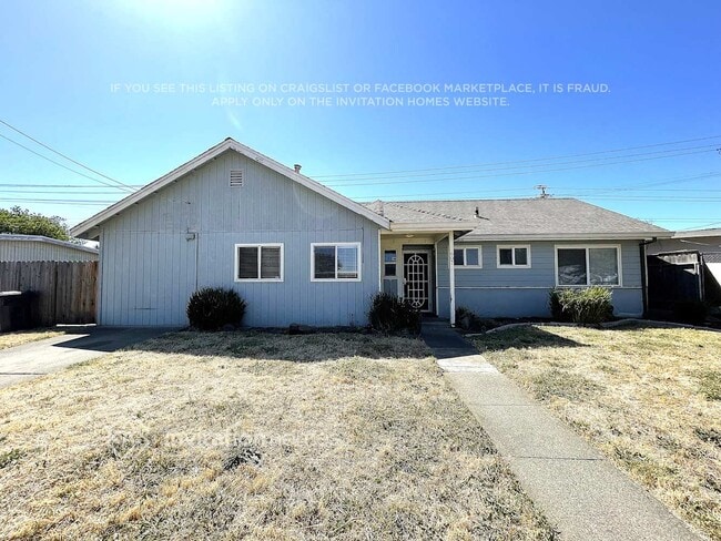property at 607 E Tennessee St