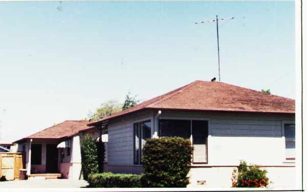 1133-1137 Junipero Ave in Redwood City, CA - Building Photo - Building Photo