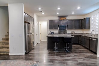 5217 Clementine Ave. in Fontana, CA - Building Photo - Building Photo