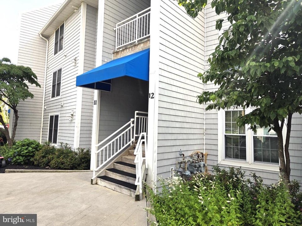 12 Owens Landing Ct in Perryville, MD - Building Photo