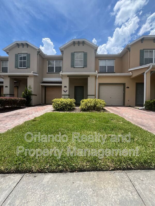 16621 Cedar Crest Dr in Orlando, FL - Building Photo - Building Photo
