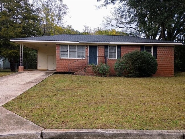 property at 8 Carver Rd