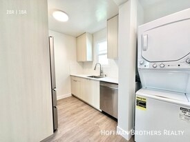 1247 S Dunsmuir Ave, Unit 1 in Los Angeles, CA - Building Photo