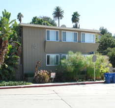 712 N Vendome St in Los Angeles, CA - Building Photo - Building Photo