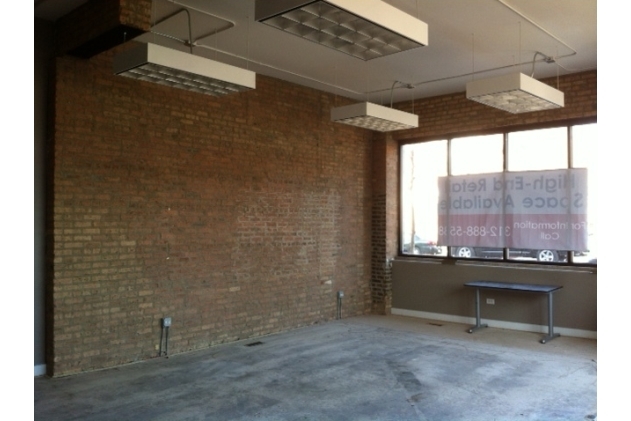 7508 S Essex Ave in Chicago, IL - Building Photo - Building Photo