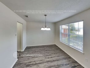 6830 Atasca Creek Dr in Humble, TX - Foto de edificio - Building Photo