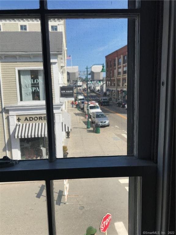 28 W Main St in Groton, CT - Building Photo - Building Photo