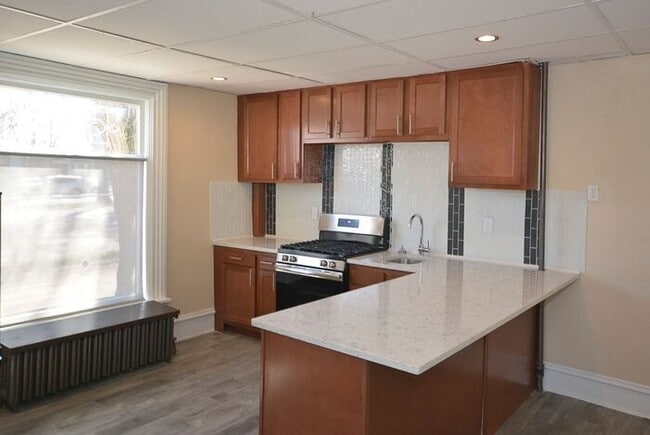 property at 1108 S Westnedge Ave