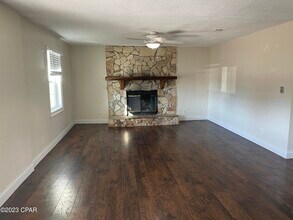 904 Forestdale Ave in Panama City, FL - Building Photo - Building Photo