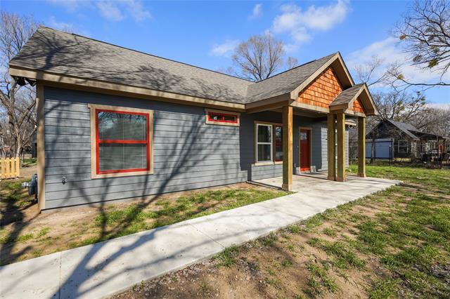 property at 10117 Royce Dr