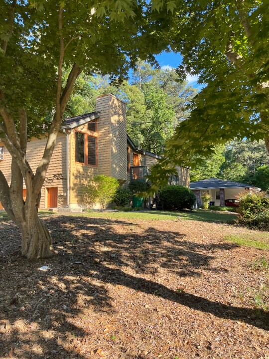 1646 Clairmont Way NE in Atlanta, GA - Building Photo