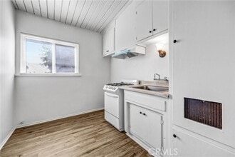 3622 E Colorado Blvd in Pasadena, CA - Building Photo - Building Photo