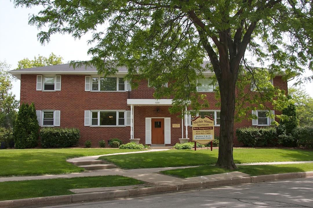 Mayfair Manor in Wauwatosa, WI - Building Photo