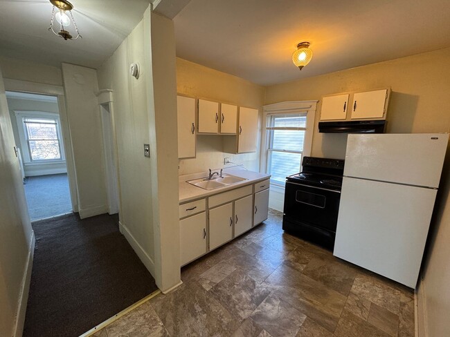 property at 3 Nickwackett St
