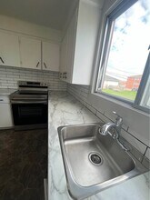 46 Terris Ave in Moncton, NB - Building Photo - Building Photo