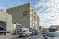 231 Norman Ave in Brooklyn, NY - Foto de edificio - Building Photo