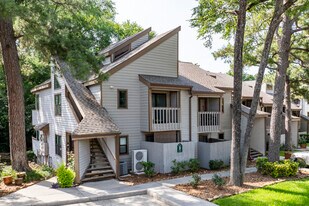 Cove at Walden Club in Montgomery, TX - Building Photo