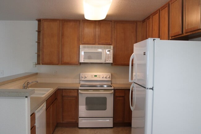 4645 Hahns Peak Dr in Loveland, CO - Building Photo - Building Photo