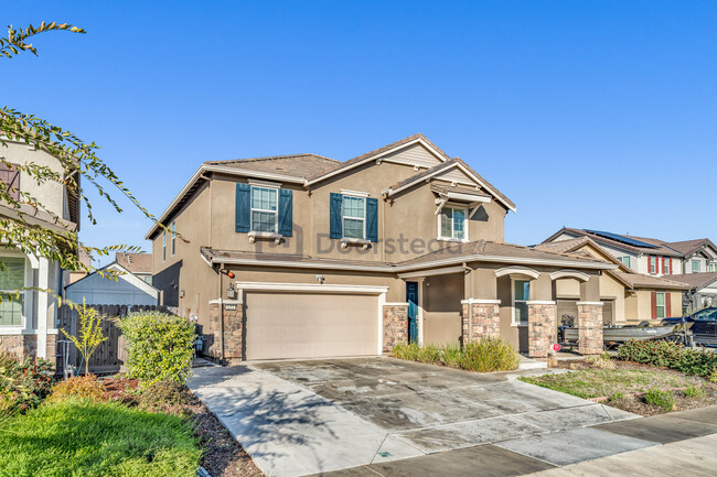 3211 Lennon Way in Stockton, CA - Foto de edificio - Building Photo