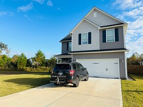 1634 Grey Cliff Run in Wilmington, NC - Building Photo - Building Photo