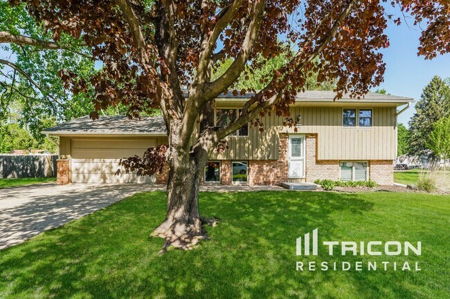 property at 11233 Nevada Ave N