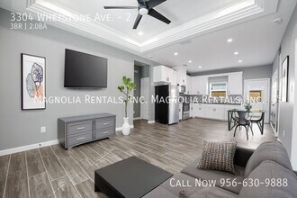 3304 Whetstone Ave, Unit 2 in Edinburg, TX - Building Photo - Building Photo