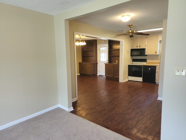 property at 6067 W Donnagail Dr