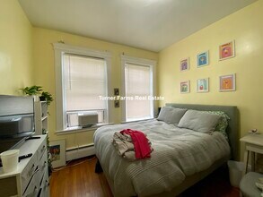 447 Park Dr, Unit 447-3C in Boston, MA - Foto de edificio - Building Photo