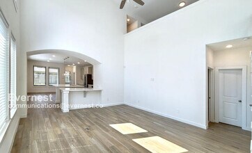 13013 Cobalt Cove Ct in La Marque, TX - Building Photo - Building Photo