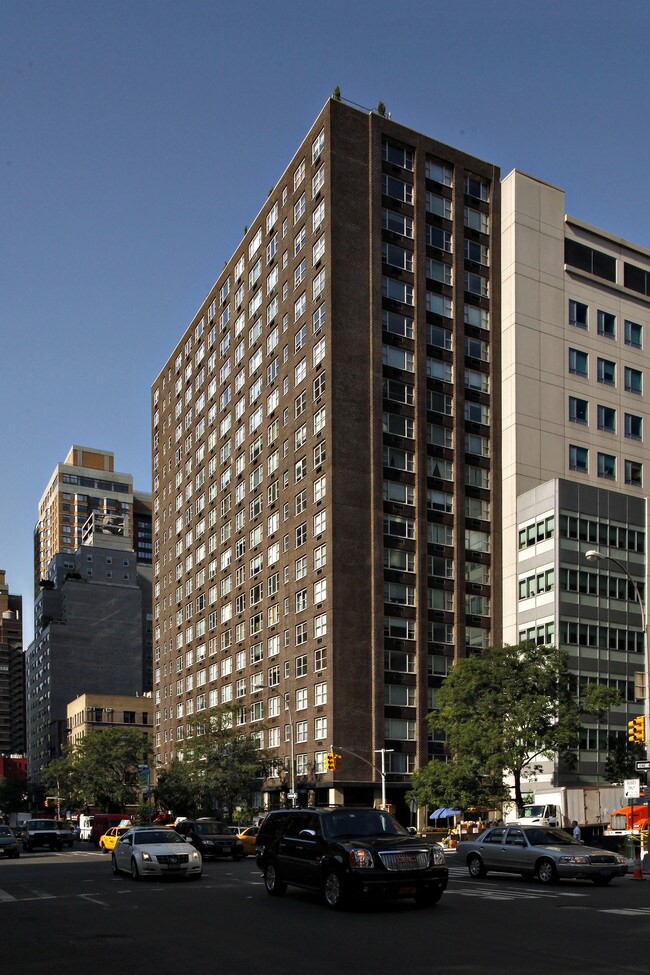 Murray Hill Manor<sup>®</sup> in New York, NY - Building Photo - Building Photo