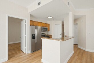 700 S Harbour Island Blvd in Tampa, FL - Building Photo - Building Photo