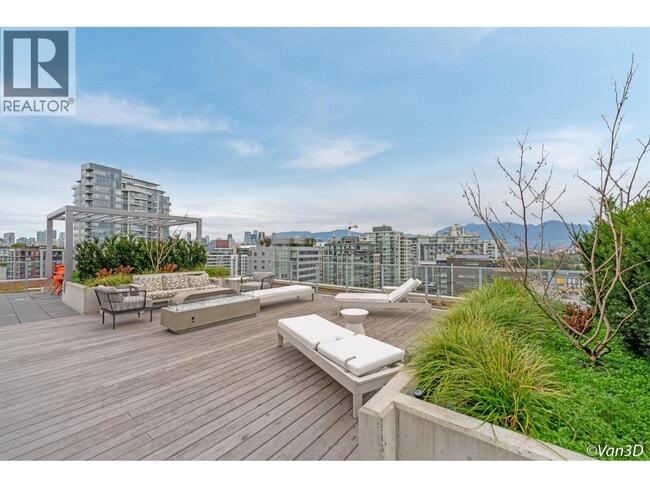180 E 2nd Ave in Vancouver, BC - Building Photo - Building Photo