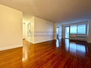 40 E Sidney Ave in Mount Vernon, NY - Building Photo - Building Photo