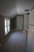 15 E 8th St, Unit #2 in Duluth, MN - Building Photo - Building Photo