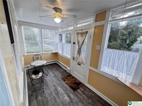 186 North St in Emmaus, PA - Building Photo - Building Photo