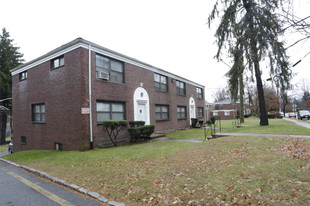 Seven Oaks Gardens Company Apartments