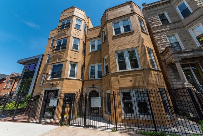 property at 1431 N Fairfield Ave