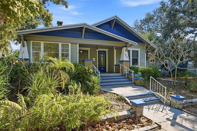 725 8th St N in St. Petersburg, FL - Building Photo - Building Photo