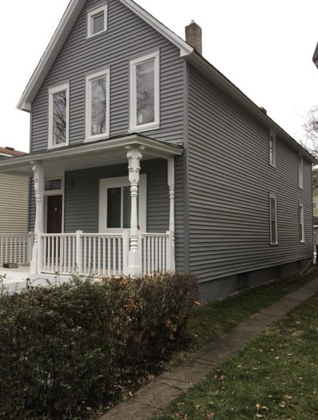 782 Edmund Ave in St. Paul, MN - Building Photo - Building Photo