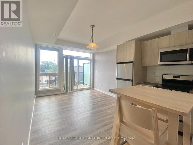 property at 335-335 College St