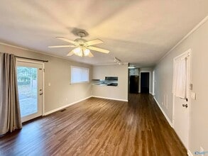 804 Hodges St NW in Hartselle, AL - Foto de edificio - Building Photo