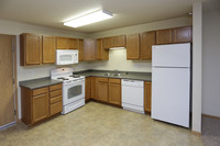 Urban Meadows Apartments in Fargo, ND - Building Photo - Building Photo