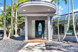 1030 SW 14th Terrace in Fort Lauderdale, FL - Building Photo - Building Photo