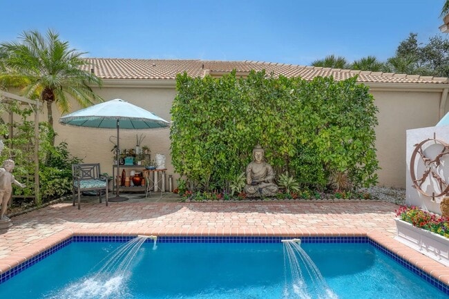 2076 Cezanne Rd in West Palm Beach, FL - Building Photo - Building Photo