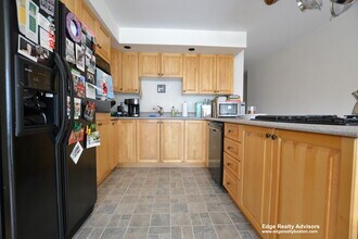 16 Lanark Rd, Unit A in Boston, MA - Building Photo - Building Photo