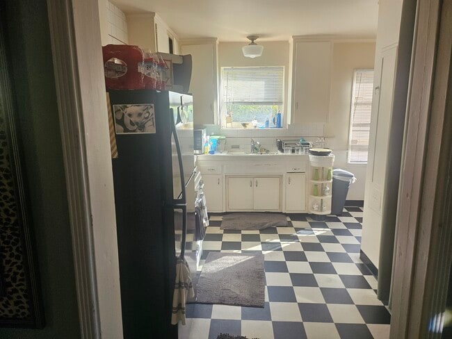 1499 Stearns Dr, Unit 1499