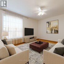 189 Beatrice St in Toronto, ON - Building Photo